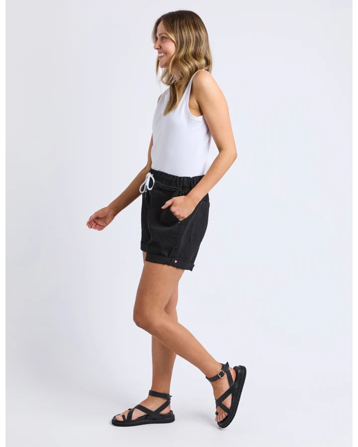 Emma Relaxed Short - Black