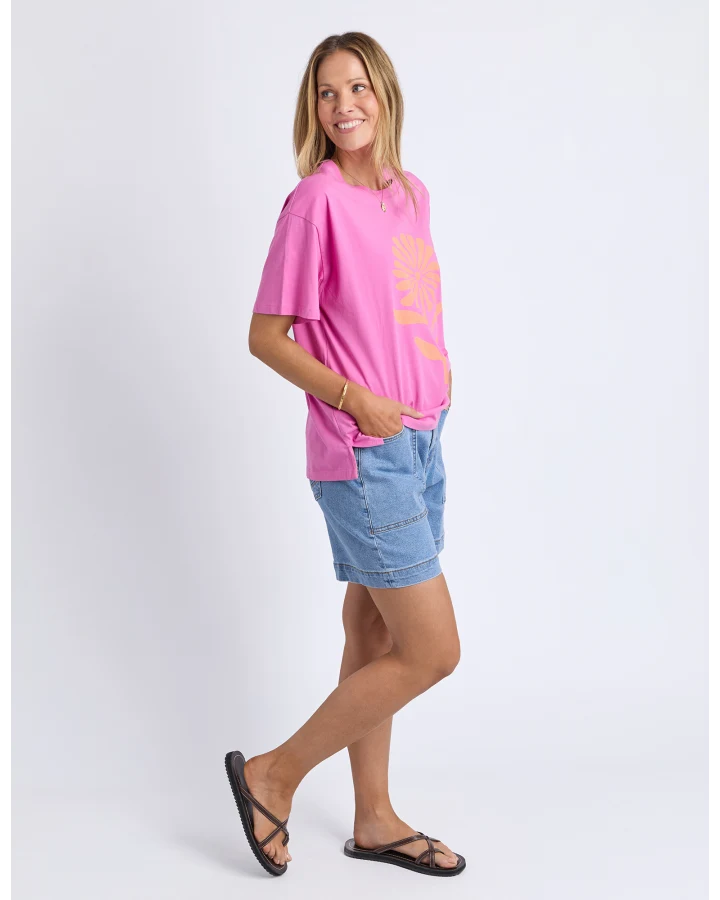 Pinwheel Tee