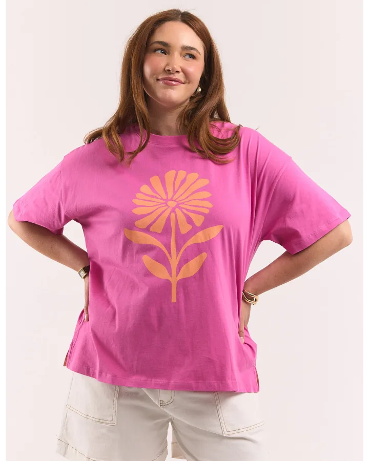 Pinwheel Tee