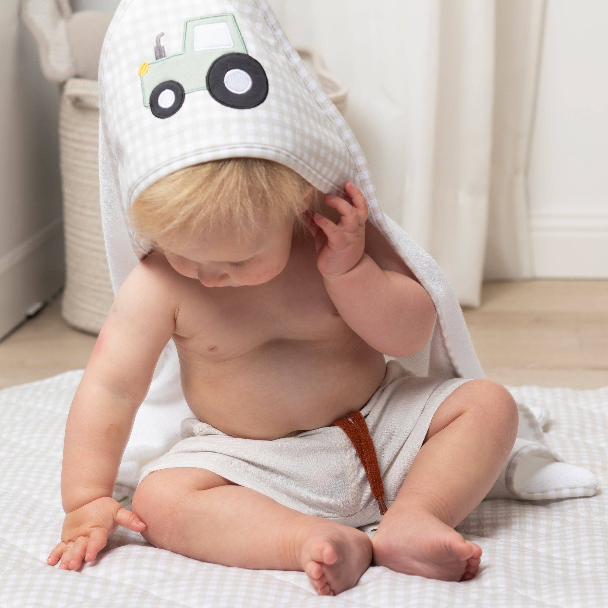 Hooded Towel | Tractor Ride