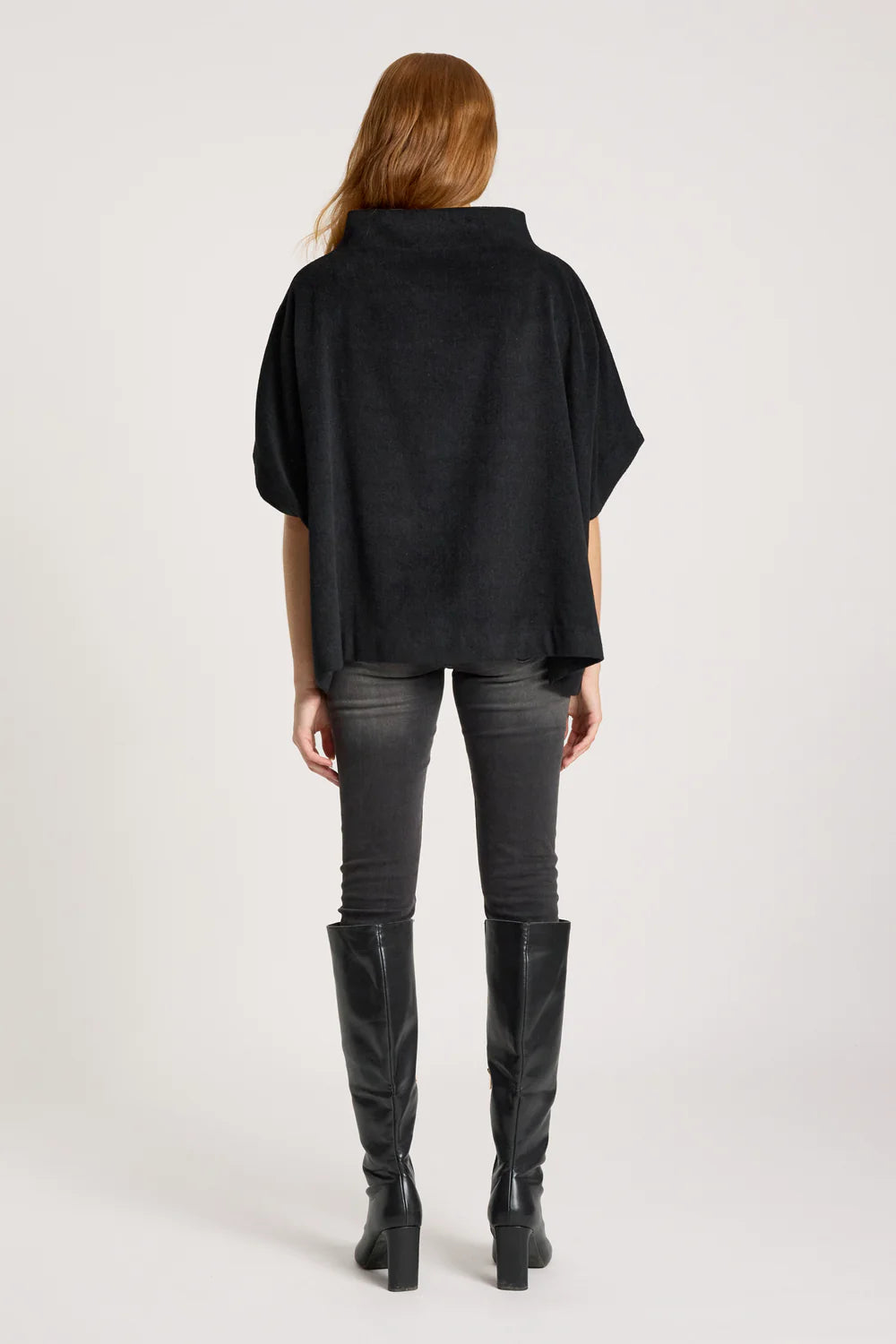 Azul Poncho - Black