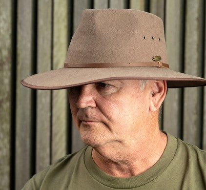 Blundell Drover Whiskey | Sundaise