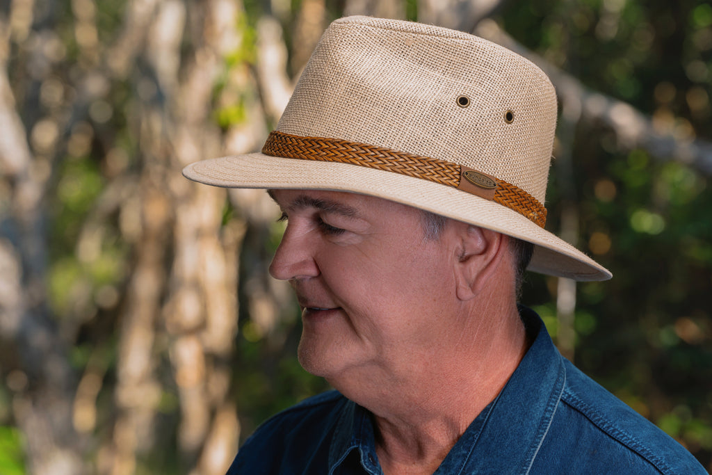 Bayley Drover Linen Hat | Sundaise