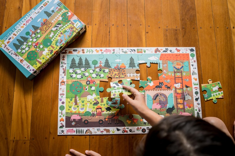 The Farm 35 piece Observation Puzzle