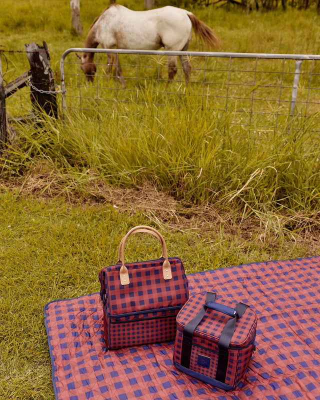 Chestnut Picnic Rug