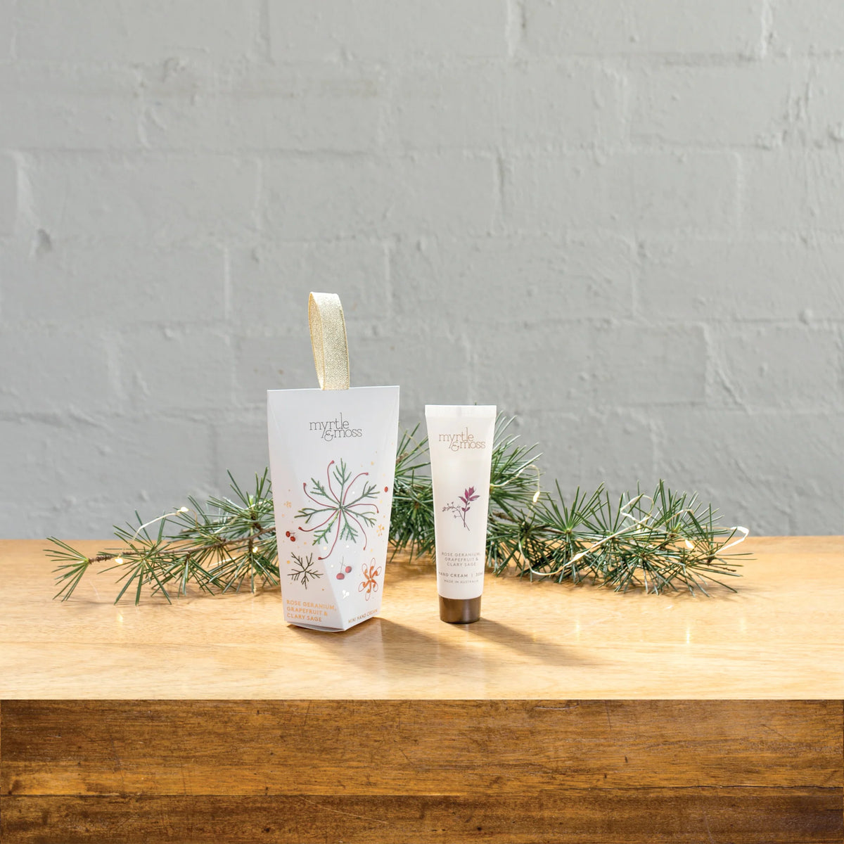 Rose Geranium, Grapefruit & Clary Sage | Christmas Ornament Hand Cream