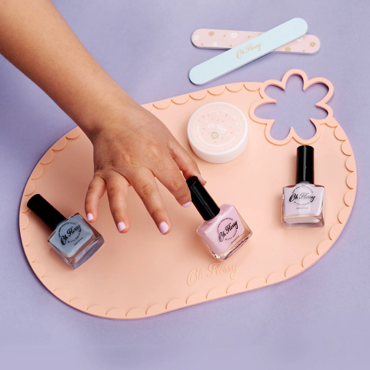 Oh Flossy Mess Free Nail Painting Mat