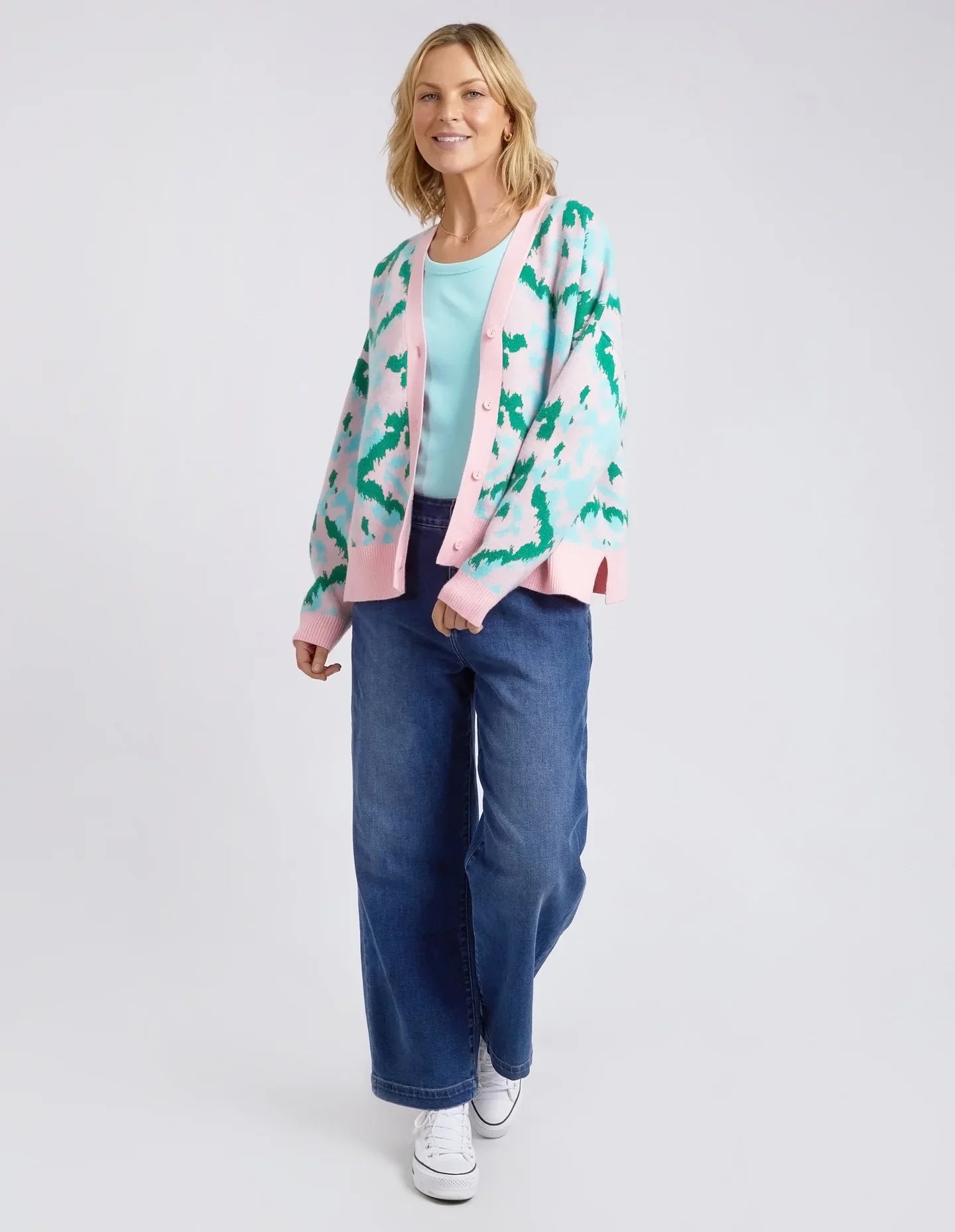 Janey Cardi